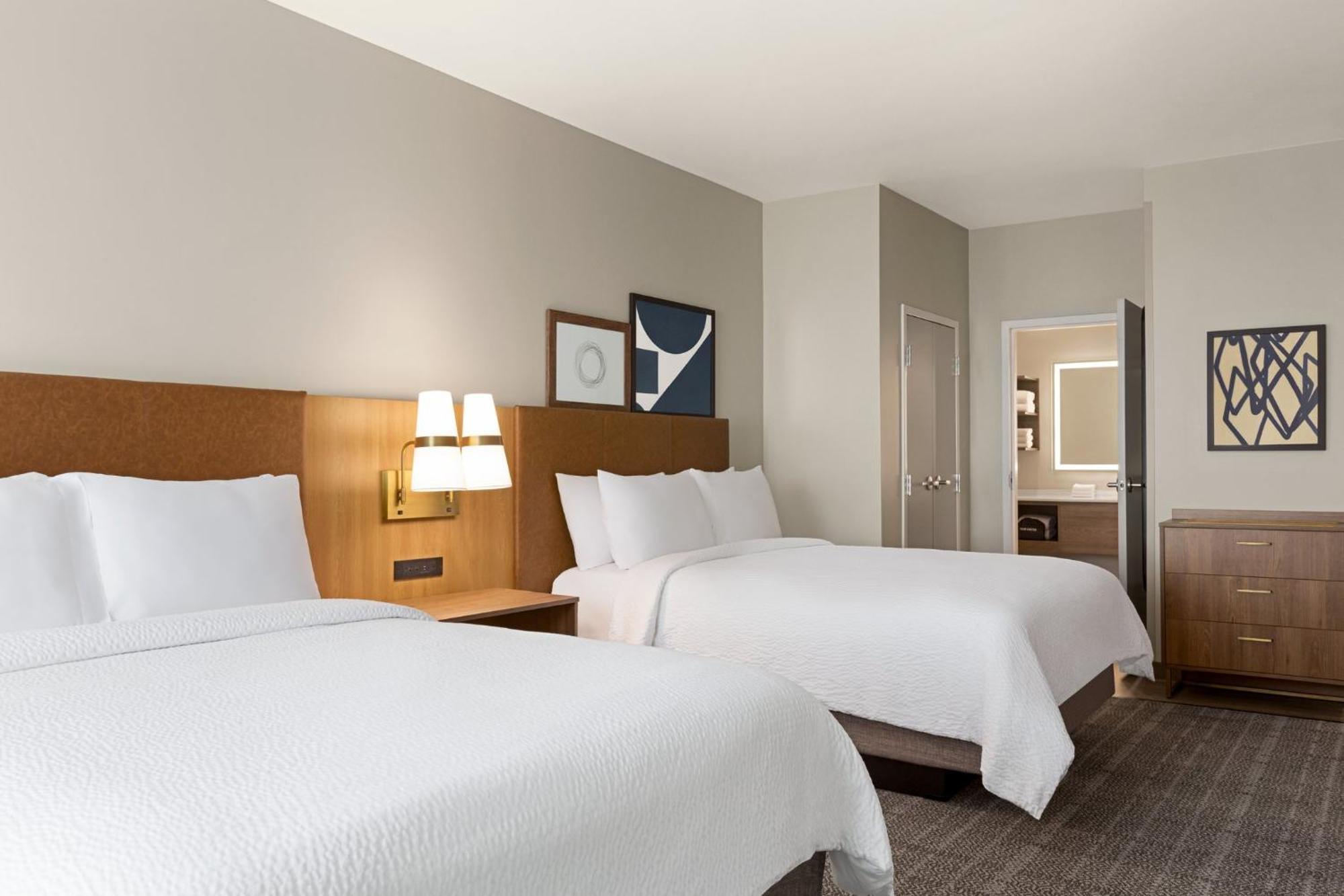 Staybridge Suites Detroit - Southfield Exterior photo